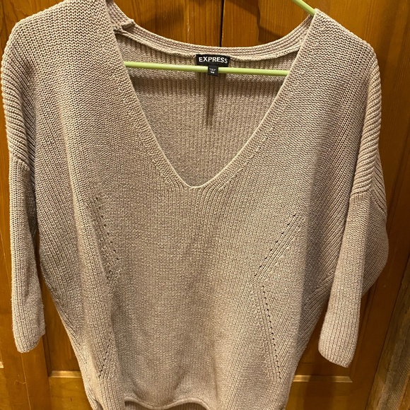 Express Sweater - Picture 1 of 1